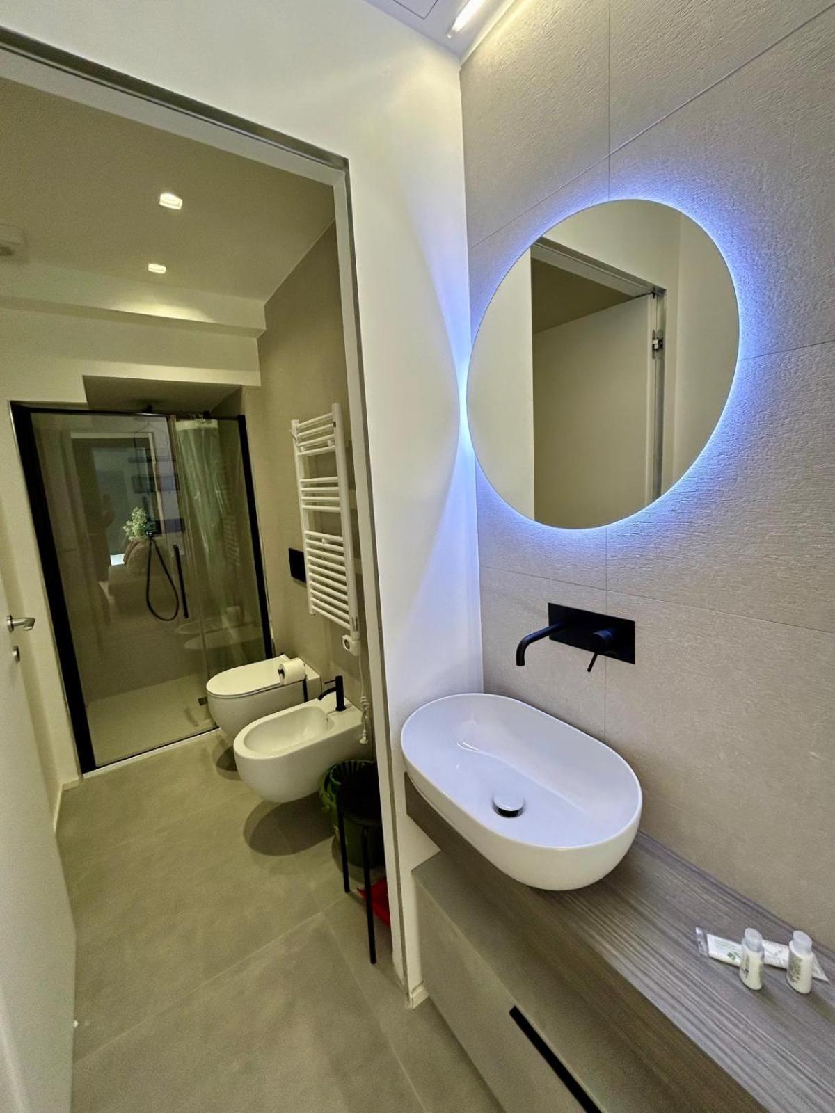 Kibilu Luxury Apt With Terrace, Isola District And Near Garibaldi Station Milano Exterior foto