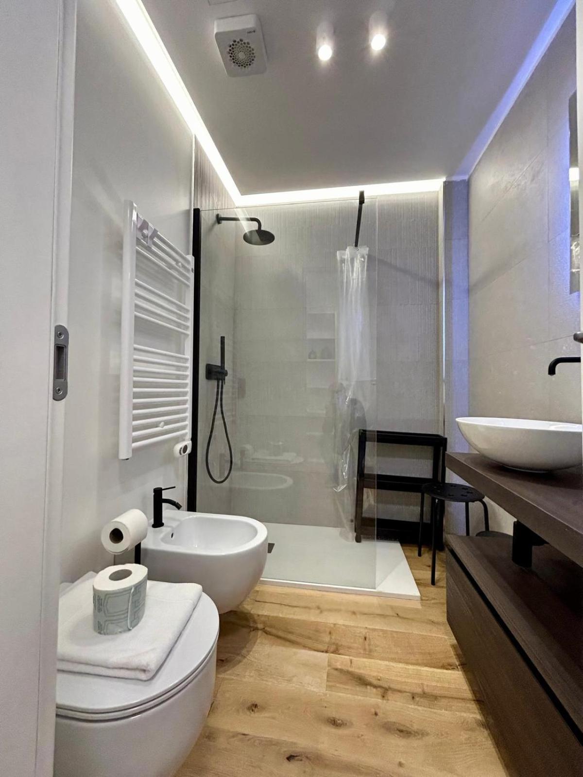 Kibilu Luxury Apt With Terrace, Isola District And Near Garibaldi Station Milano Exterior foto